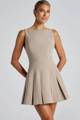 Solid Color Wide Hem Sleeveless Cocktail Dress
