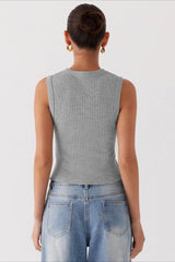 Round Neck Sleeveless Knit Top
