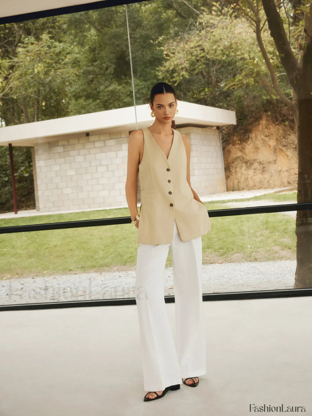 Cotton Blends Graceful Button Split Vest Vests