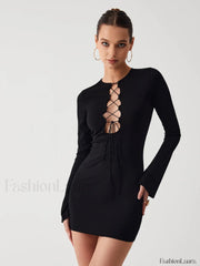 Criss Cross Long Trendy Sleeve Short Dress Black / S Dresses