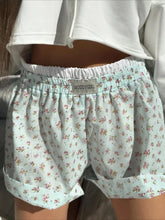 Floral Patchwork Holiday Shorts Short Blue / S