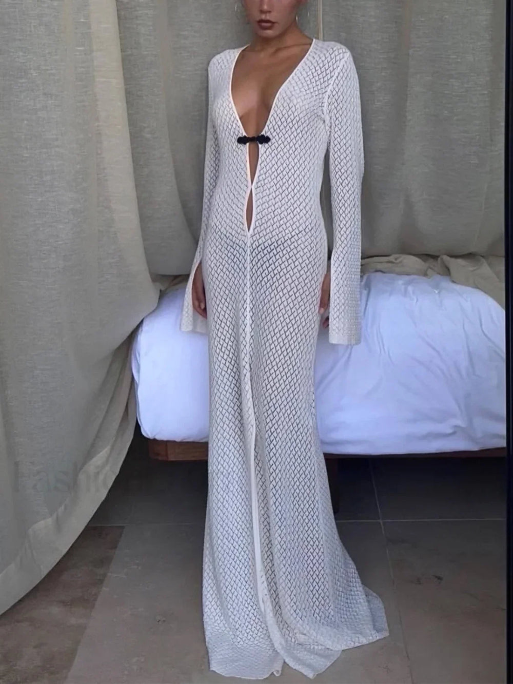 Knitted Cover Graceful Up Beach Dress White / XS Sweaters L