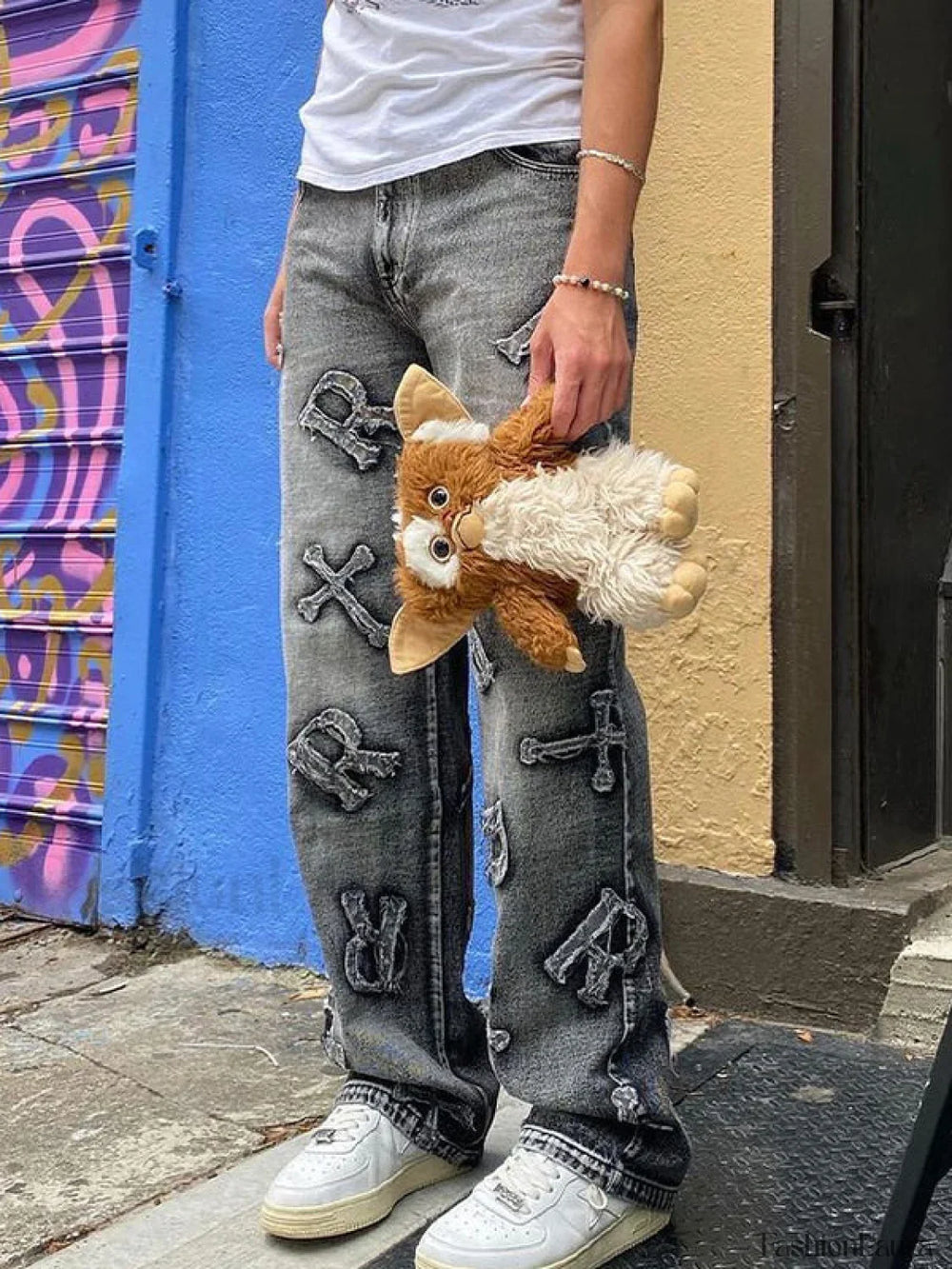 Letter Patch Faded Boyfriend Jeans Boyfriend Jeans