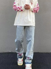 Men’s Letter Embroidered Light Wash Loose Jeans loose jeans
