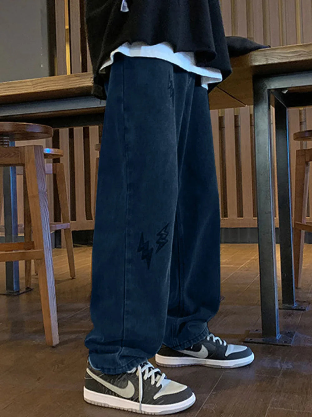 Men’s Lightning Embroidered Straight Jeans Straight leg jeans