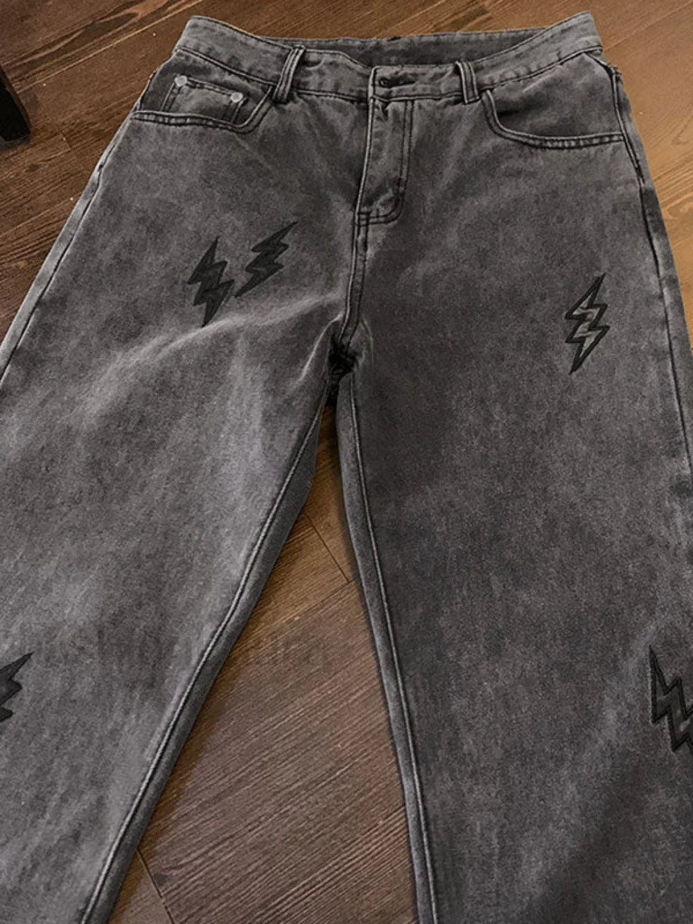 Men’s Lightning Embroidered Straight Jeans Straight leg jeans