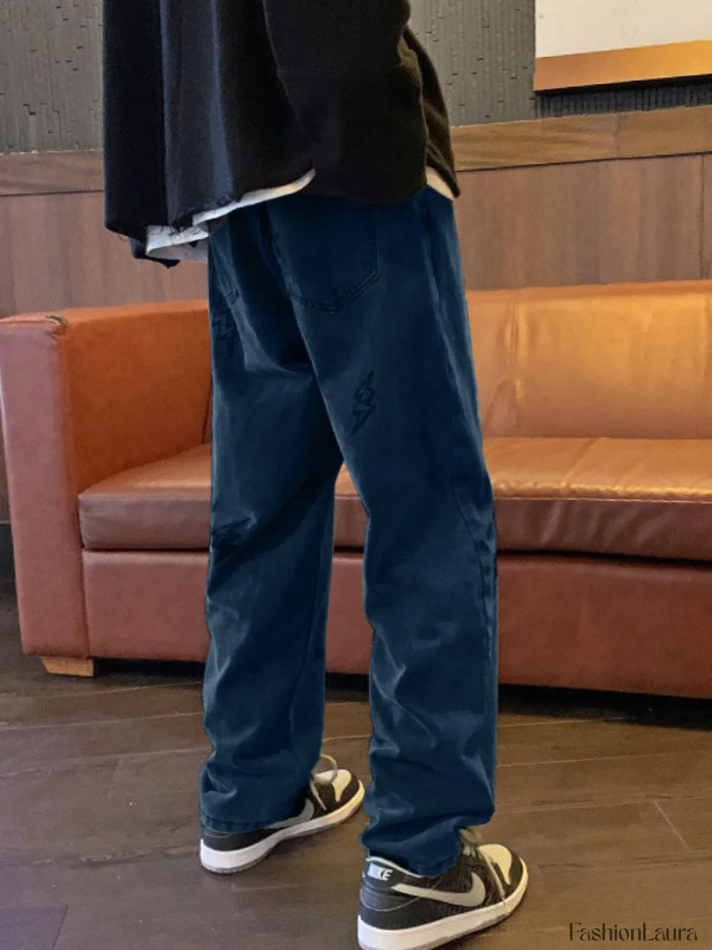 Men’s Lightning Embroidered Straight Jeans Straight leg jeans