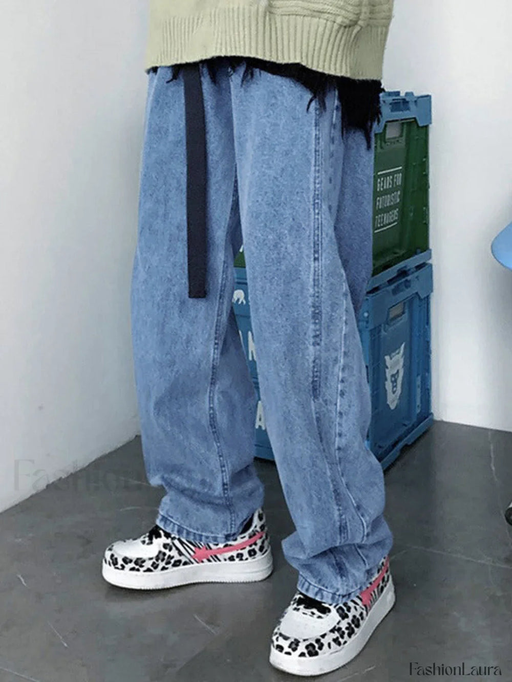 Men’s Vintage Washed Loose Jeans Blue / M loose jeans