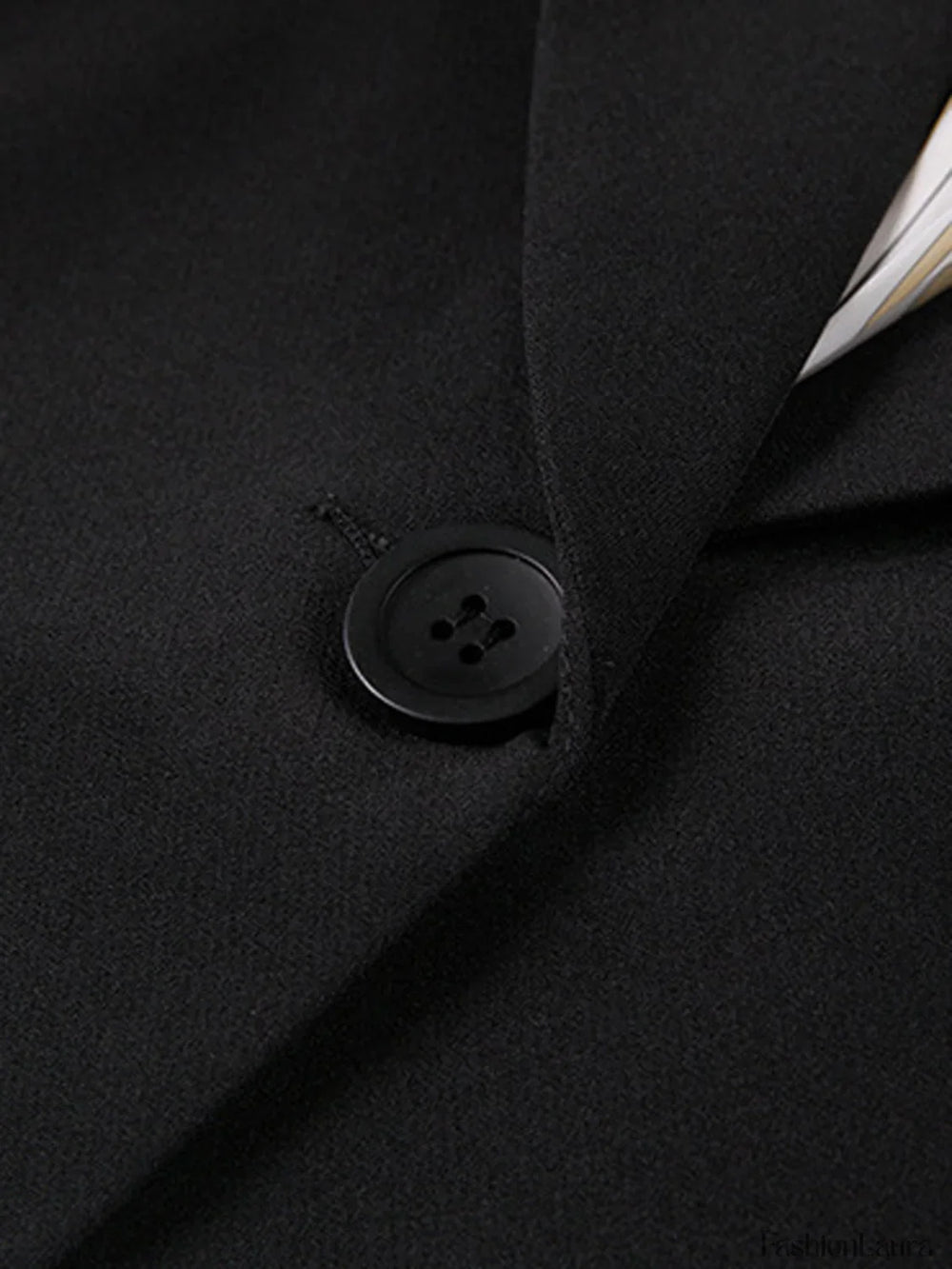 Mind My Graceful Business Crop Blazer Blazers