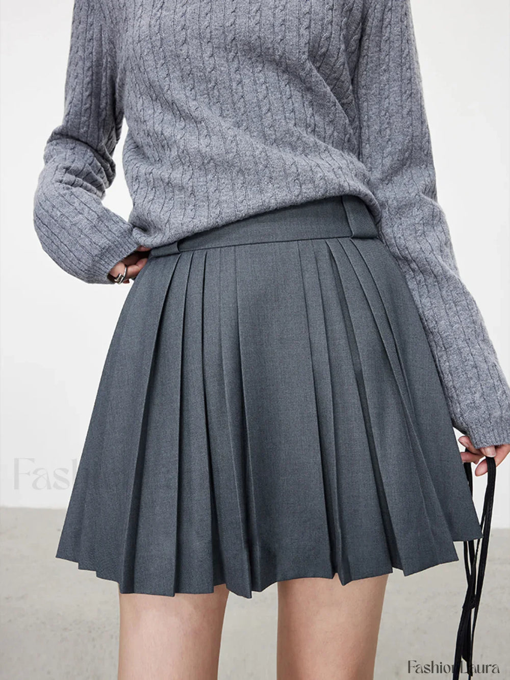 Pleated Solid Graceful Mini Skirt Skirts