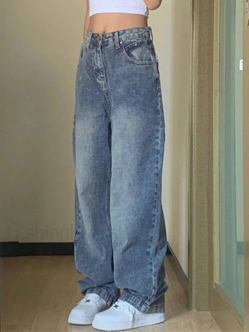 Pocket Design Blue Wash Boyfriend Jeans Boyfriend Jeans