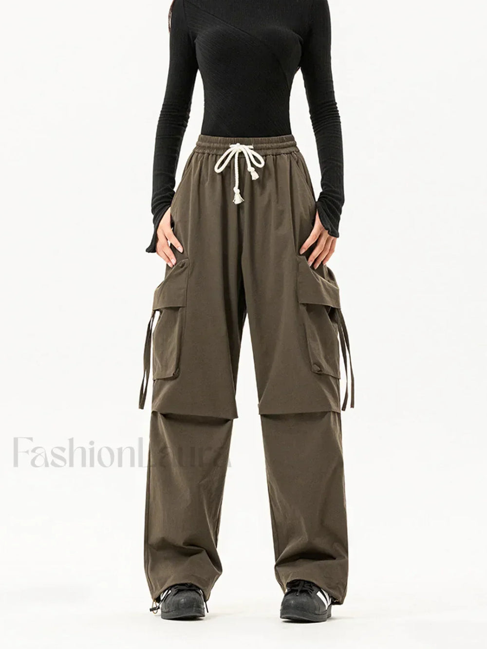 Release Me Graceful Pockets Cargo Pants Pants