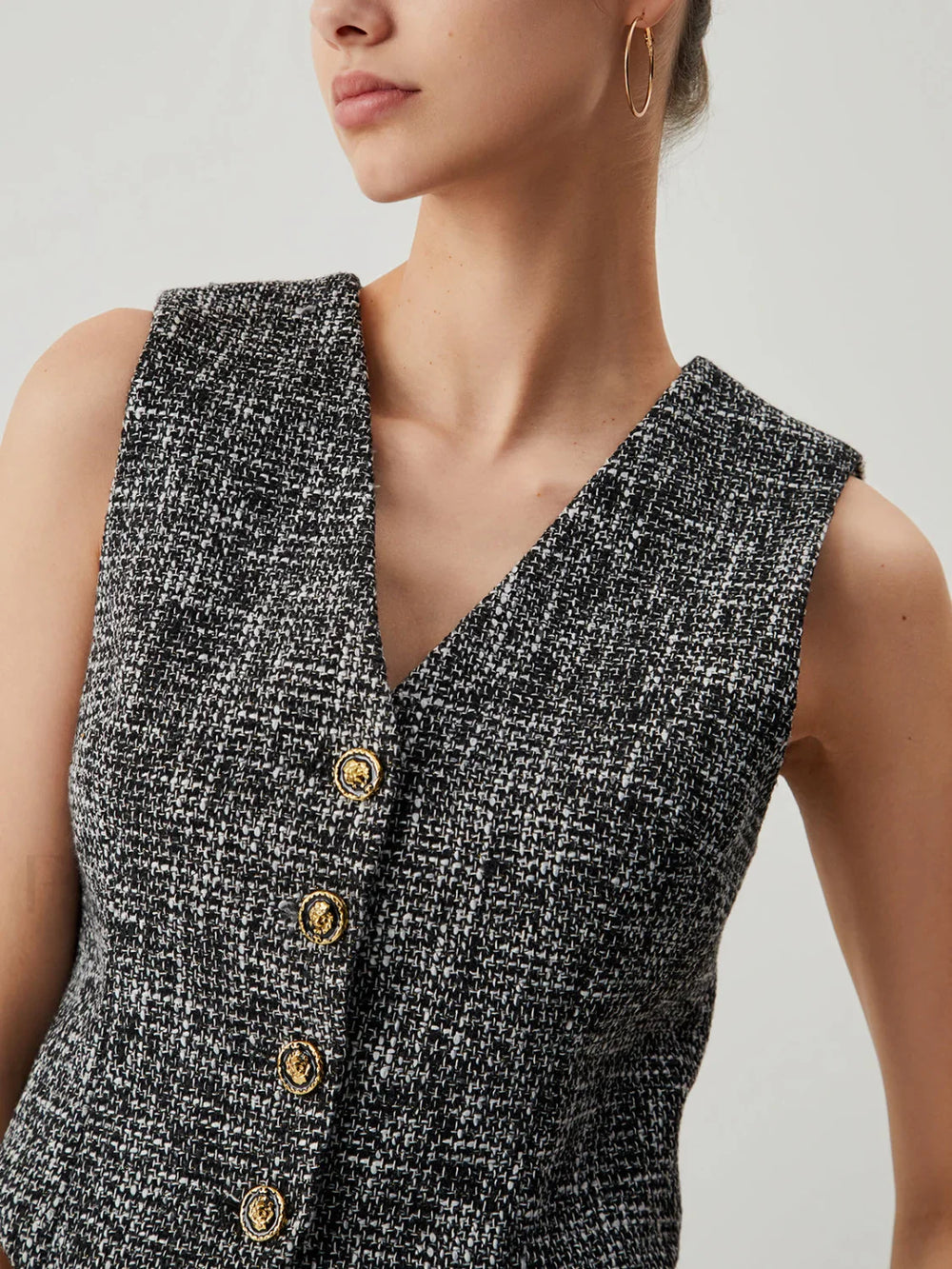 Tweed Metallic Graceful Button Vest Vests