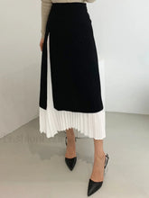 Two Tone Pleated Long Skirt Black / XS Skirts