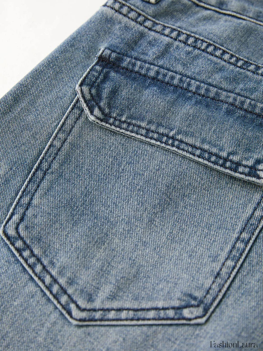 Vintage Wash Distressed Star Patch Boyfriend Jeans Boyfriend Jeans