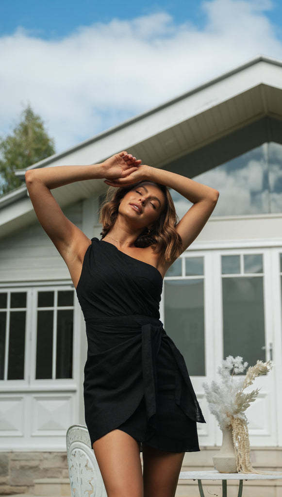 Elovie Mini Dress - Black