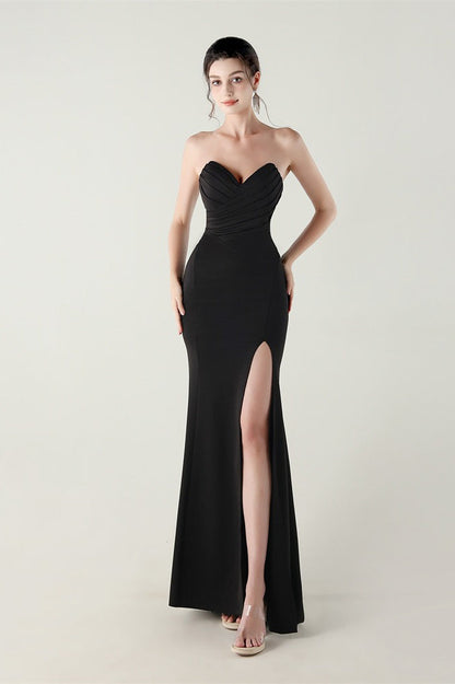Strapless Sweetheart Pleated Party Dress