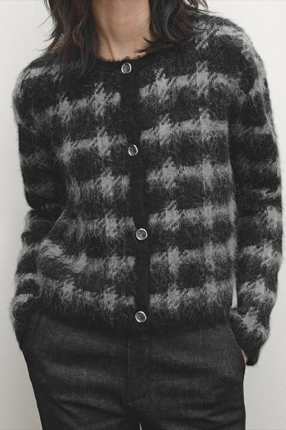 Casual Gray Plaid Knit Cardigan