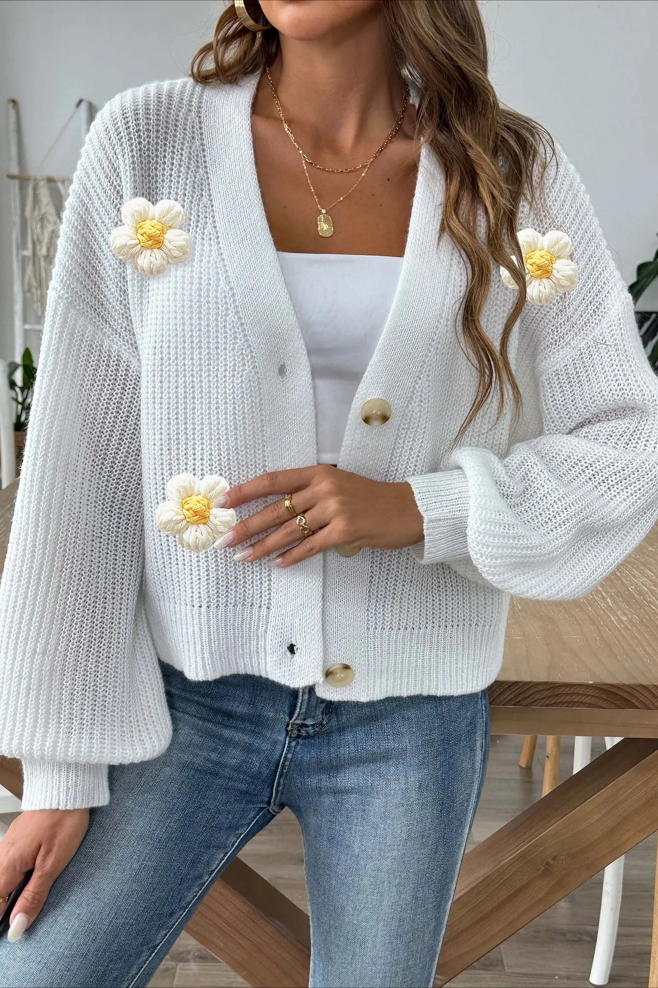 Short Floral Knit Long Sleeve Cardigan White / S