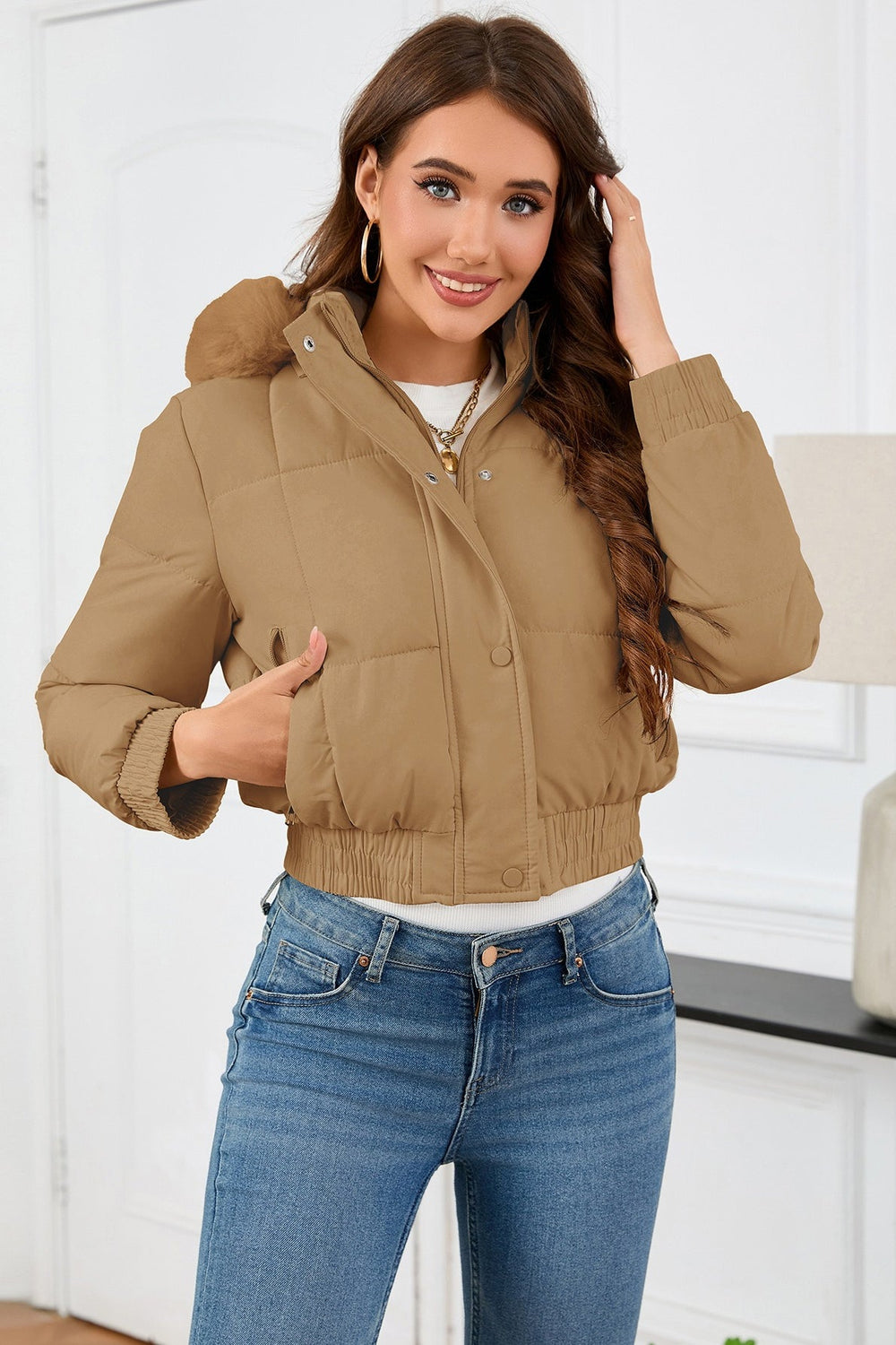 Short High Waist Faux Fur Hood Puffer Jacket S / Brown