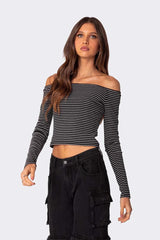 Slim Fit Striped Slit Neck Knit Top