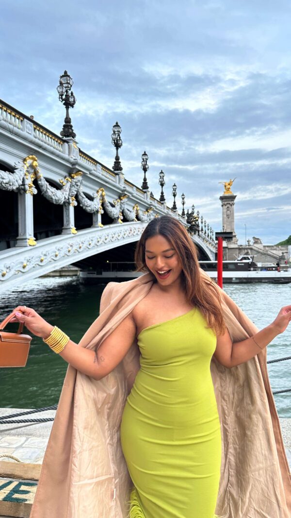 Sarah Sarosh X Maikee – Cara