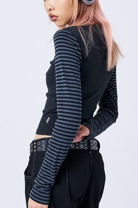 Abstract Skull Stripe T-Shirt