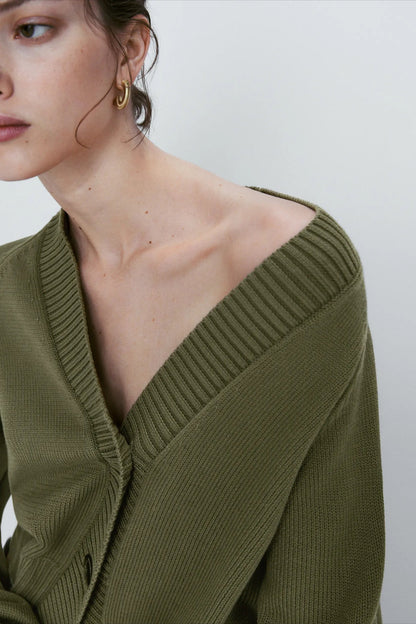 Women’s Wool Blend Slim fit V neck Cardigan