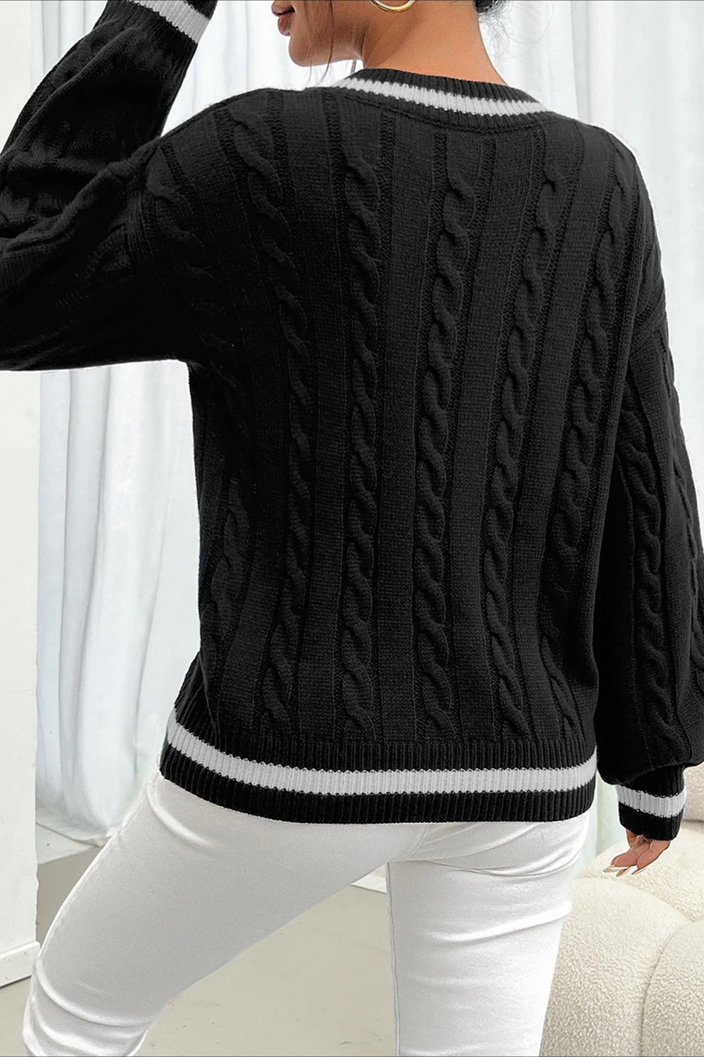 Colorblock Cable Knit V Neck Sweater