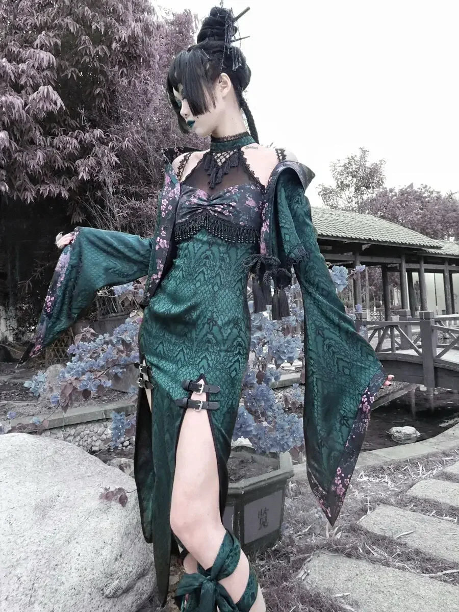 Original Gothic Summer Halter Neck Design Patch Sexy New Outfit Mesh Slit High Cheongsam Snake Outfit