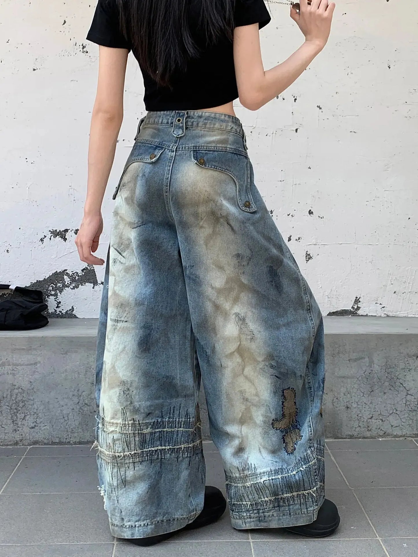 Stitch Baggy Jeans