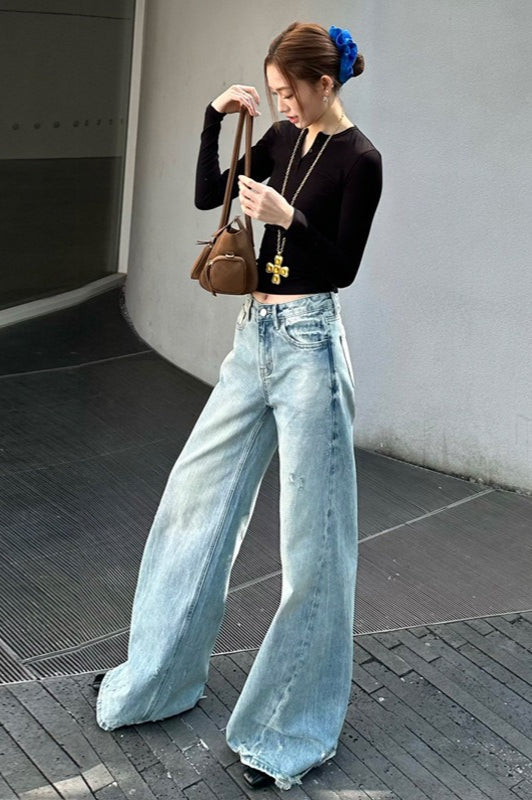 Washed Wide Leg Distressed Jeans