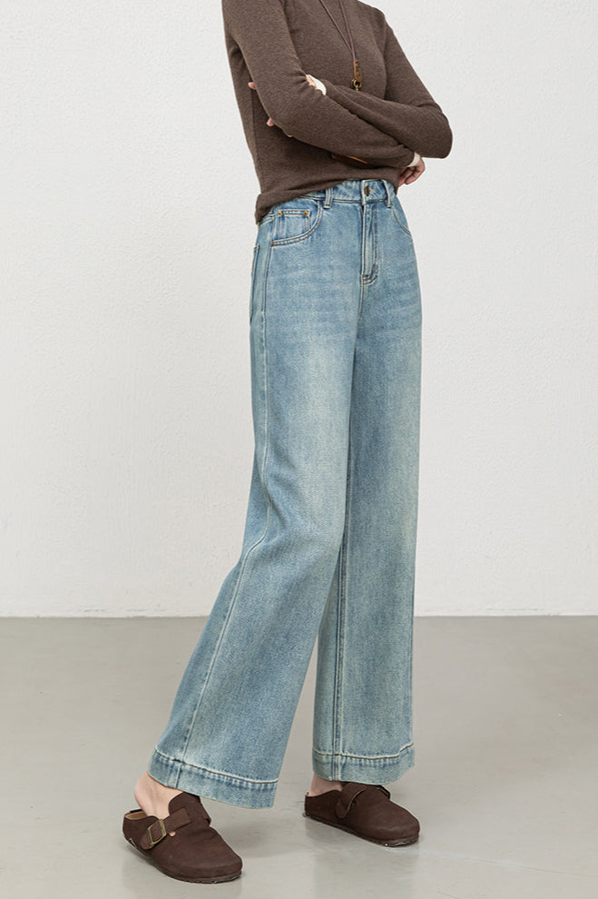 Soft High Rise Embroidered Cropped Jeans