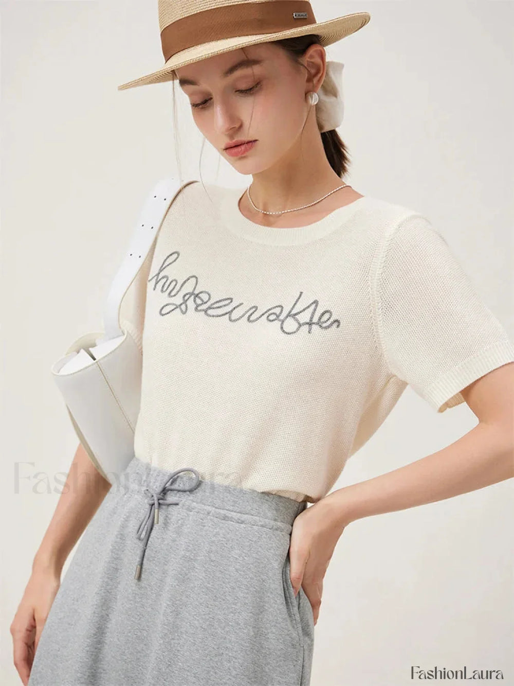 Blue Letter Embroidery Knit T Shirt Apricot / XS