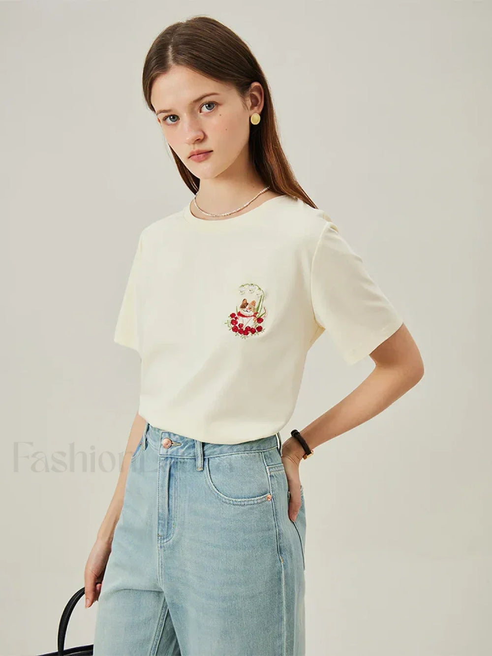 Cat Embroidered Korean Loose T Shirt Beige / XS