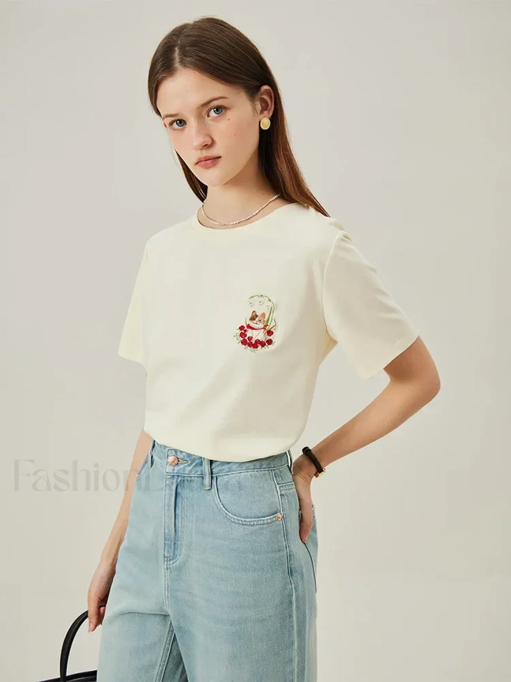 Cat Embroidered Korean Loose T Shirt Beige / XS