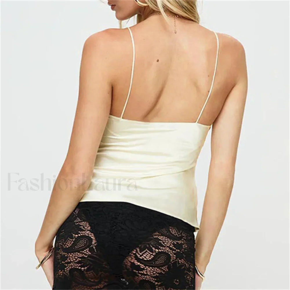 Chic Hollow Party Crop Top