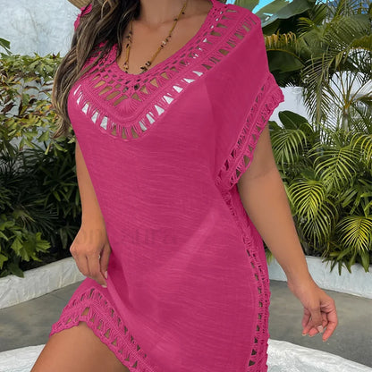 Crochet Neckline Spliced Short Cover Up