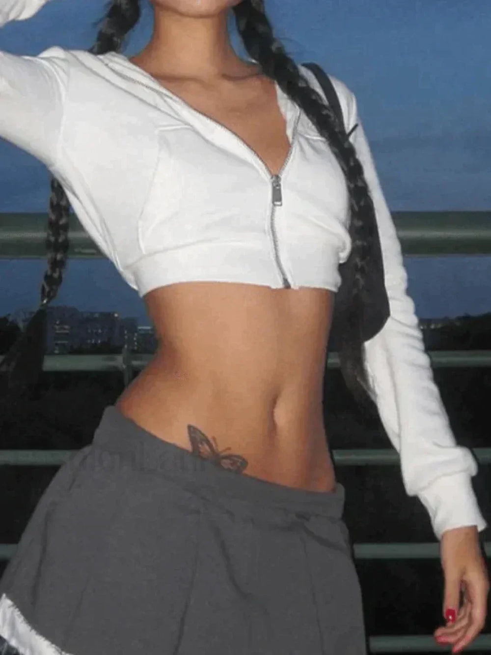 Cropped White Zip Up Hoodie Sweatshirts & Hoodies L