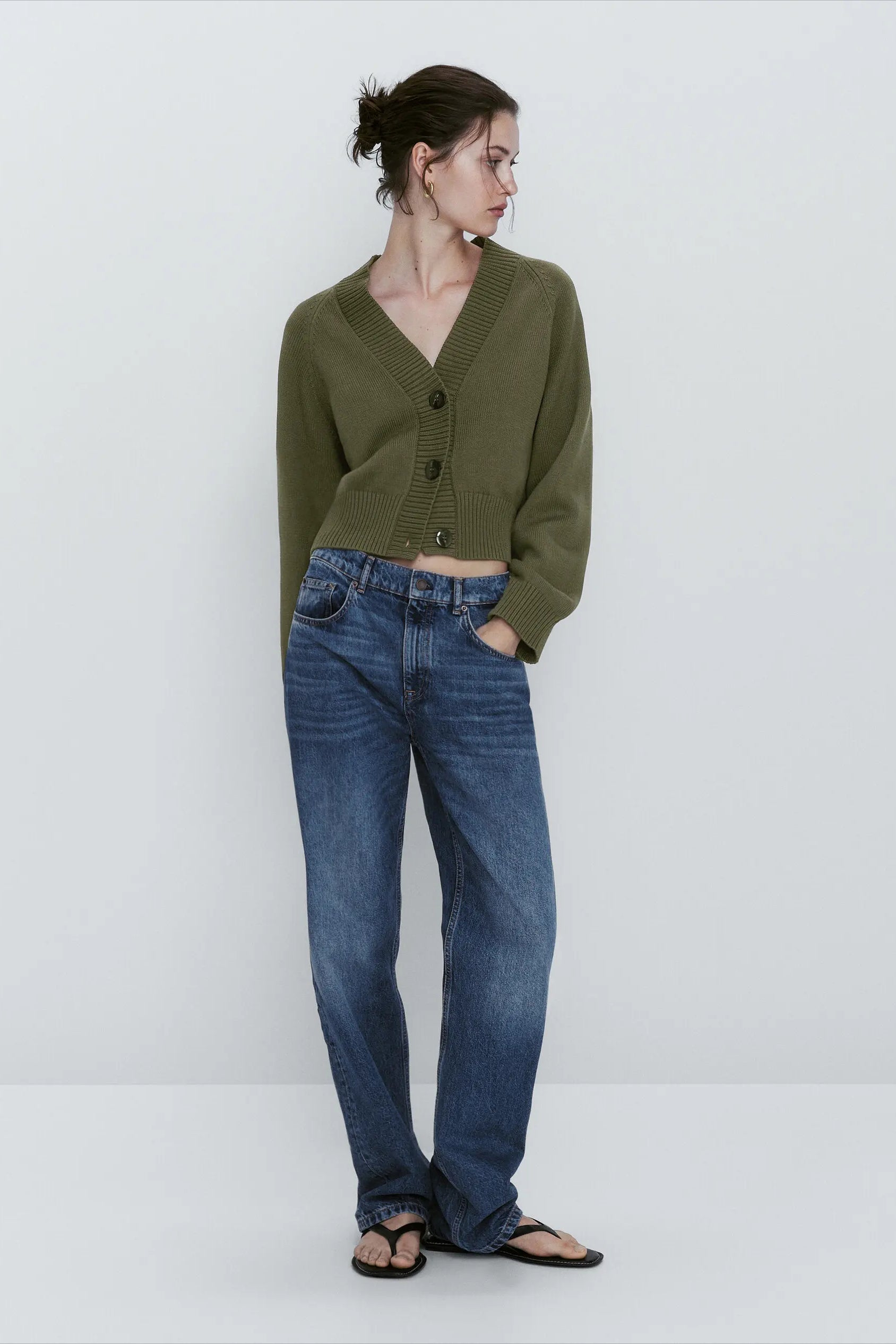 Women’s Wool Blend Slim fit V neck Cardigan