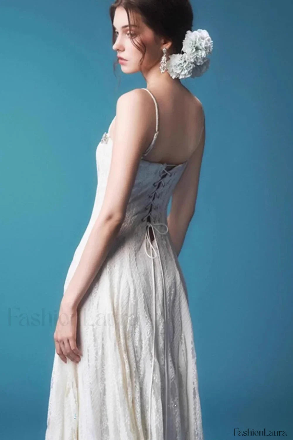 Elegant Lace Strapless Maxi Dress