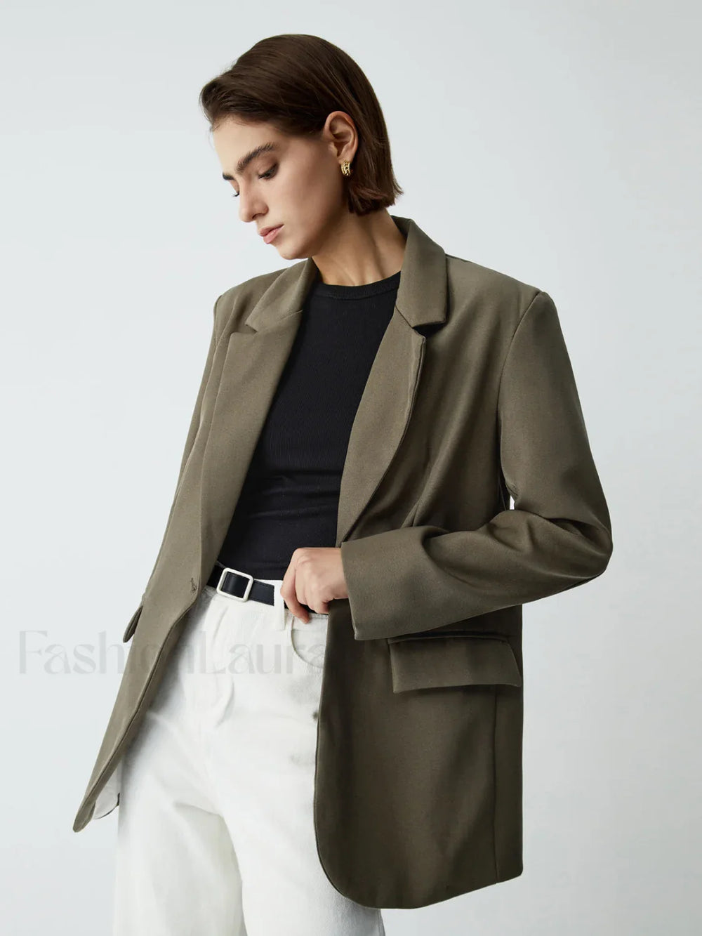 Essential Charming Structured Blazer Khaki / XS Blazers