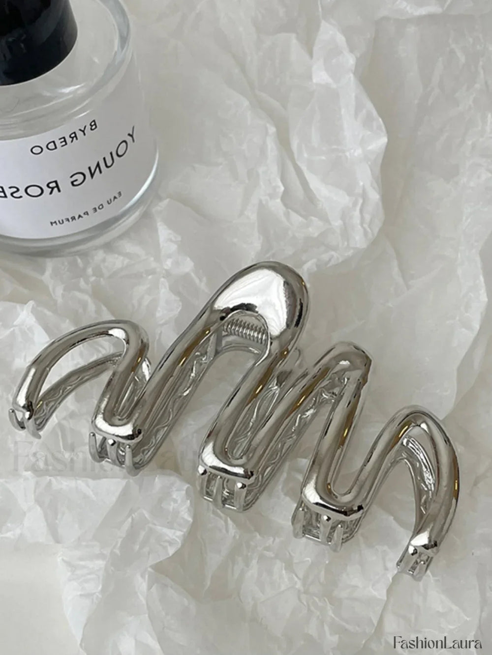 Essential Hair Claw Hair Accessories