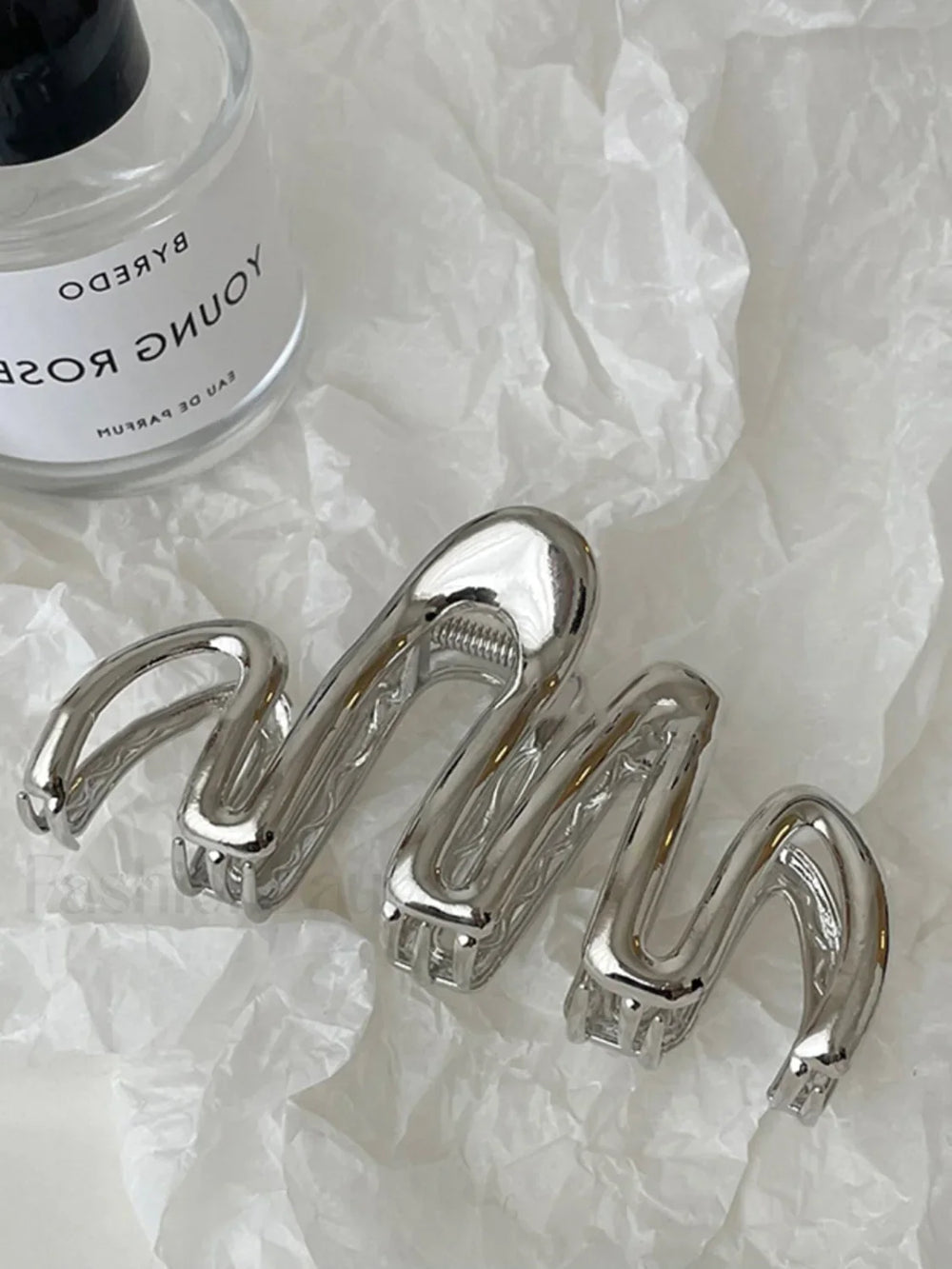 Essential Hair Claw Hair Accessories