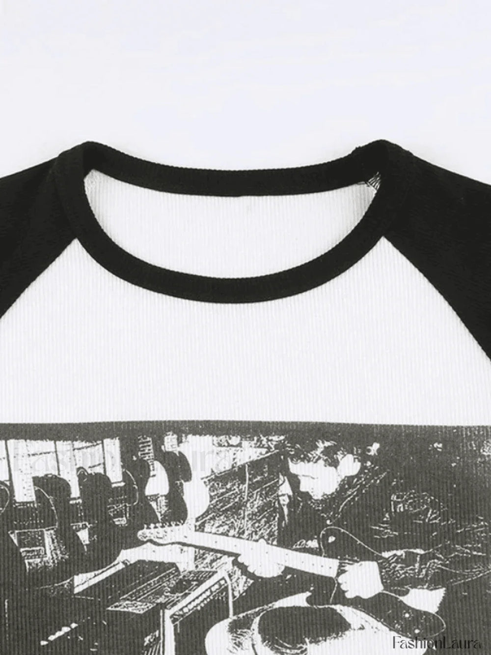 Figure Graphic Raglan Long Sleeve Crop Top Tops&Tees