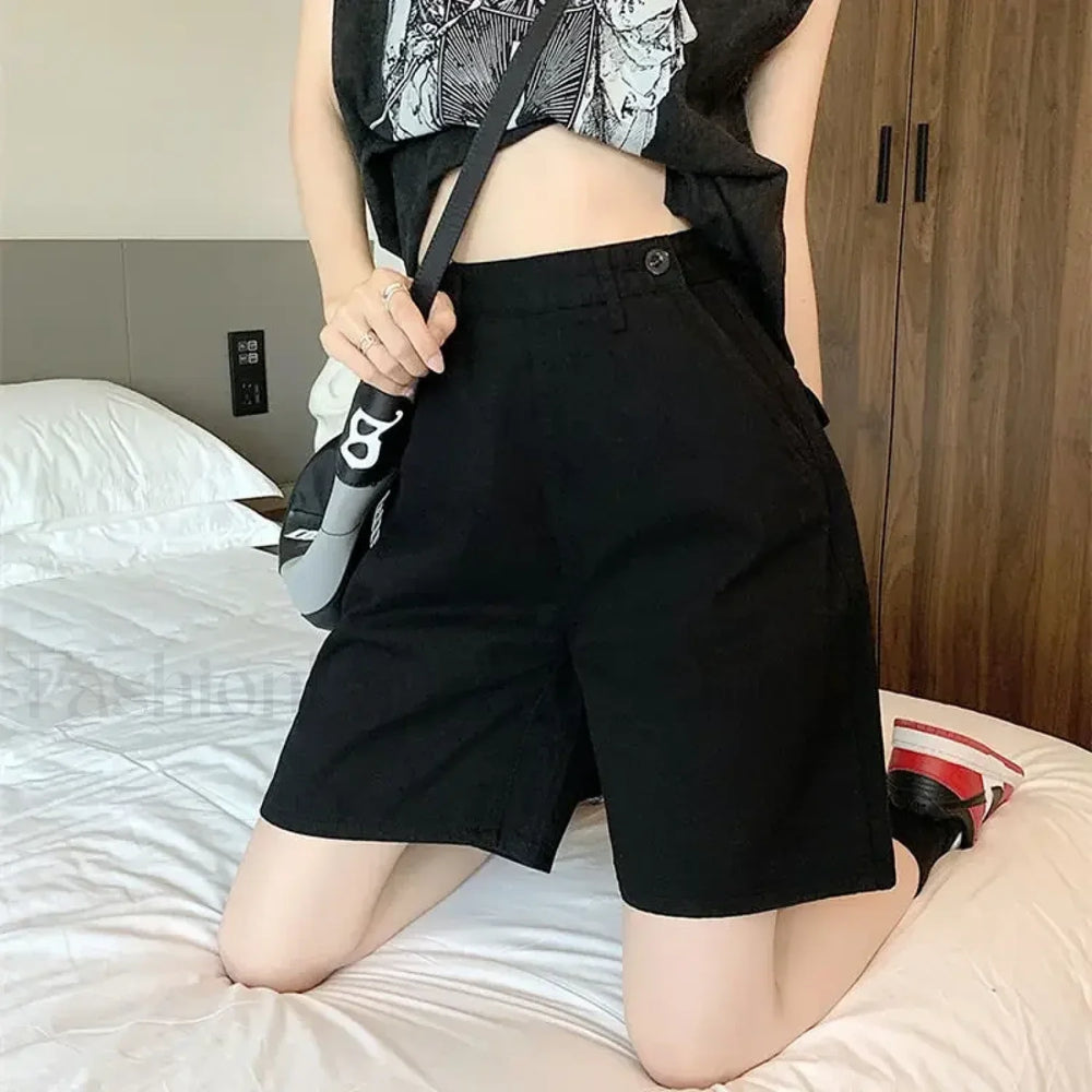 Five point Wide leg High waist Straight leg Casual Short