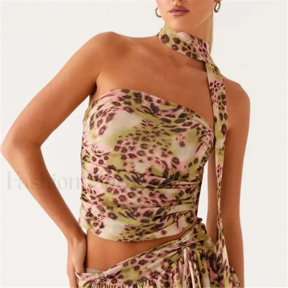 Floral Tube Strapless Crop Top BROWN / S