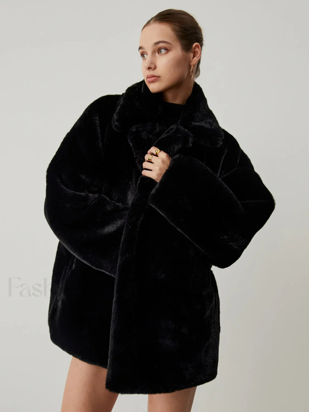Furry Oversized Collar Trendy Faux Fur Coat Women Faux Fur Coats