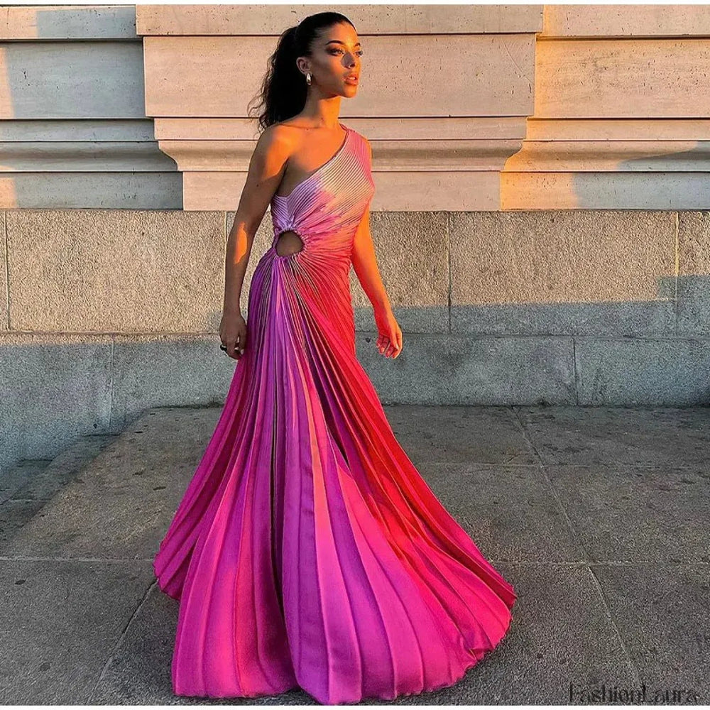 Gradient Pleated Shoulder Maxi Dress pink / S