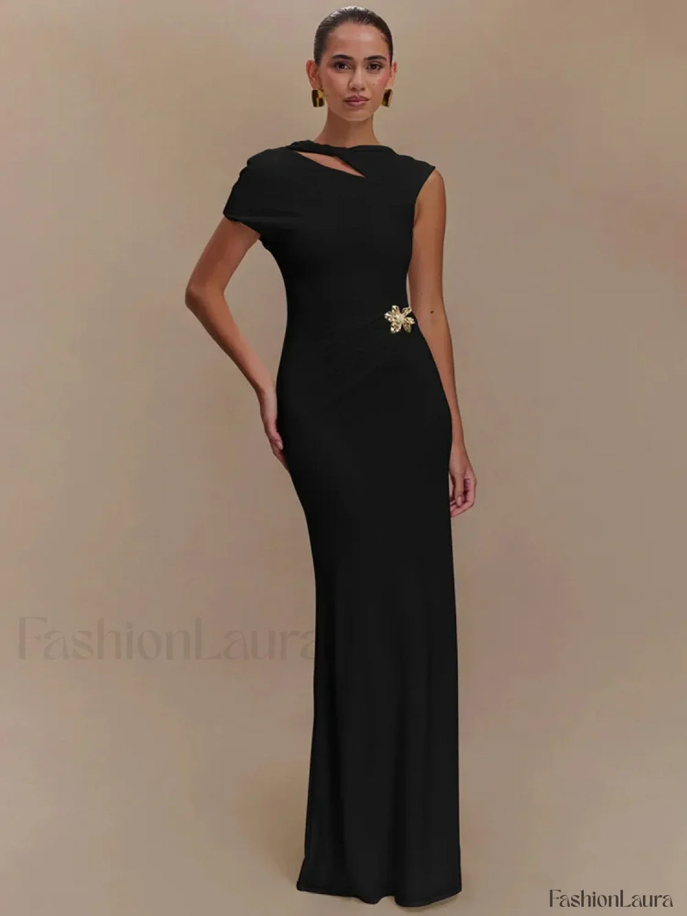 Hollow Metal Buckle Maxi Dress Black / S